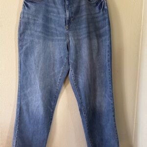 Sonoma Curvy Straight Jeans woman’s size 16R